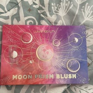 Lunar Beauty Moon Prism Blush Palette